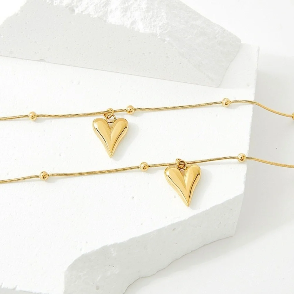 18K Gold Heart Necklace*Minimalist Necklace*Waterproof and Sweatproof - Picture 4 of 6